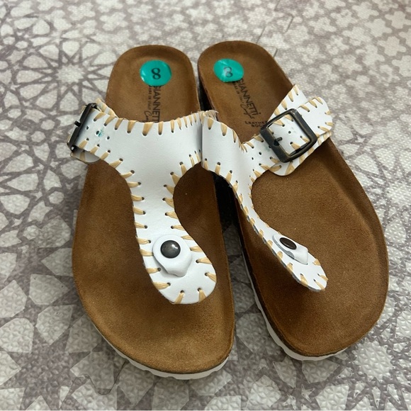 A. Giannetti white leather sandals size 8- made in Italy - Picture 4 of 4